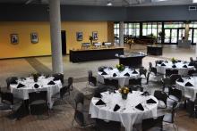 Atrium with round tables
