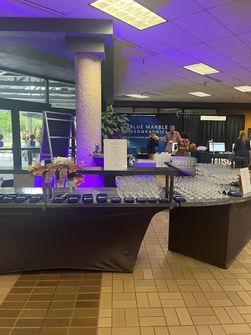 Bar Service